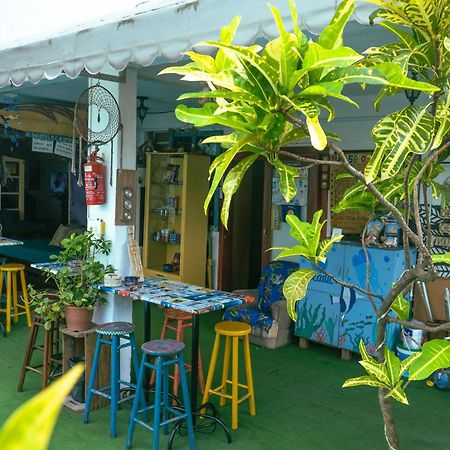 Oceanic Hostel บัลเนอาริโอ กังโบริว ภายนอก รูปภาพ