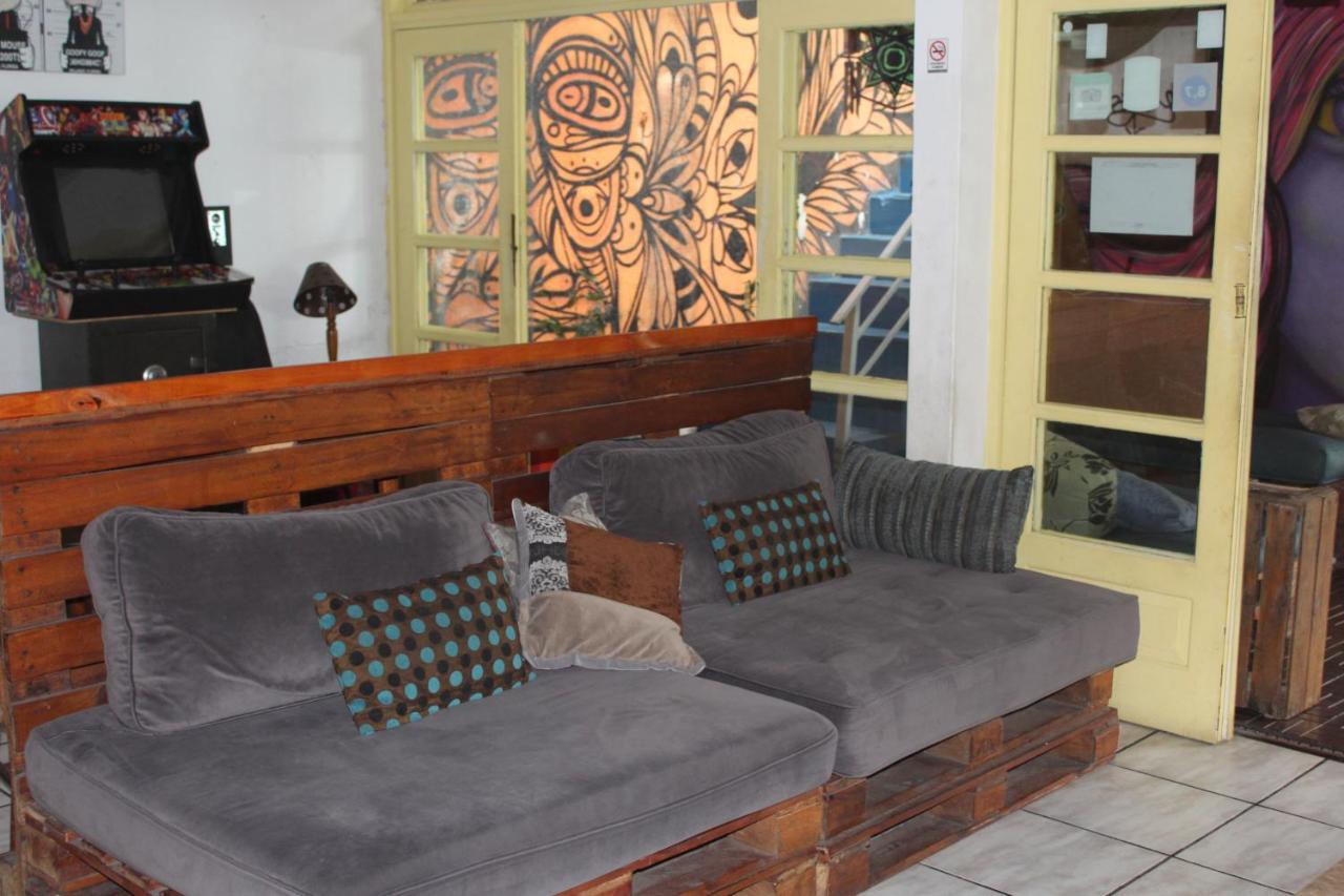 Oceanic Hostel บัลเนอาริโอ กังโบริว ภายนอก รูปภาพ