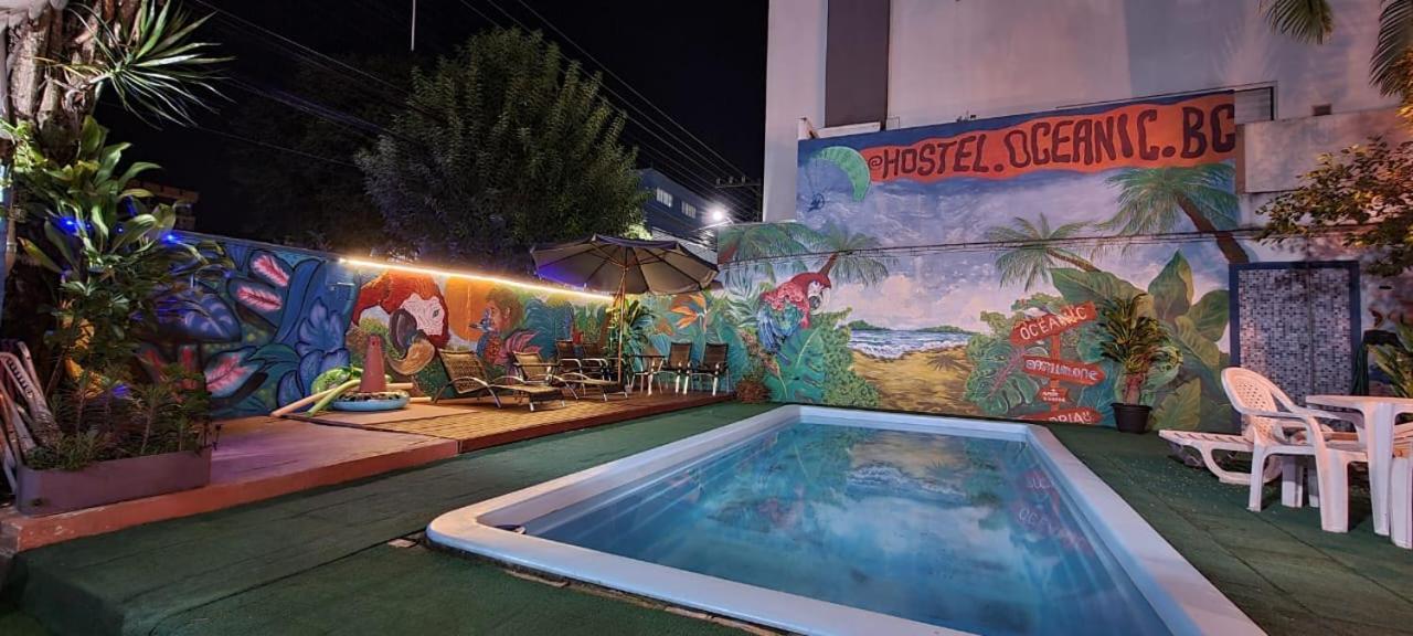 Oceanic Hostel บัลเนอาริโอ กังโบริว ภายนอก รูปภาพ