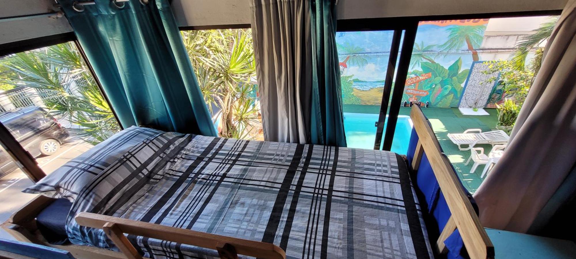 Oceanic Hostel บัลเนอาริโอ กังโบริว ภายนอก รูปภาพ